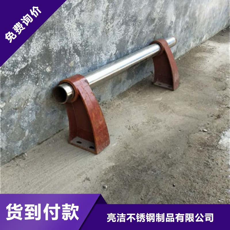 桥梁防撞护栏,道路防撞护栏种类丰富