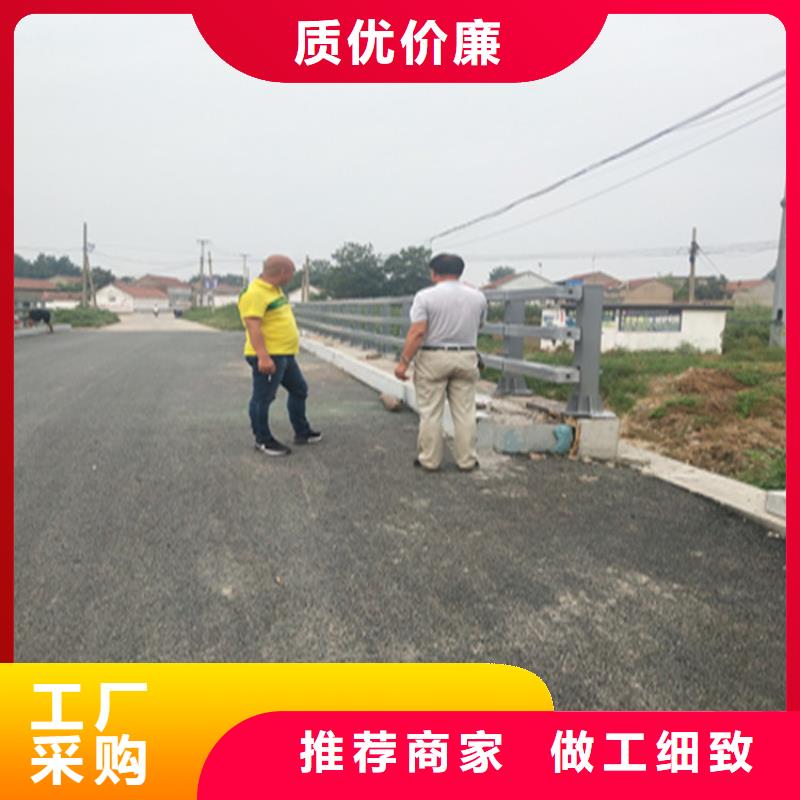 道路防撞护栏打造经典款式