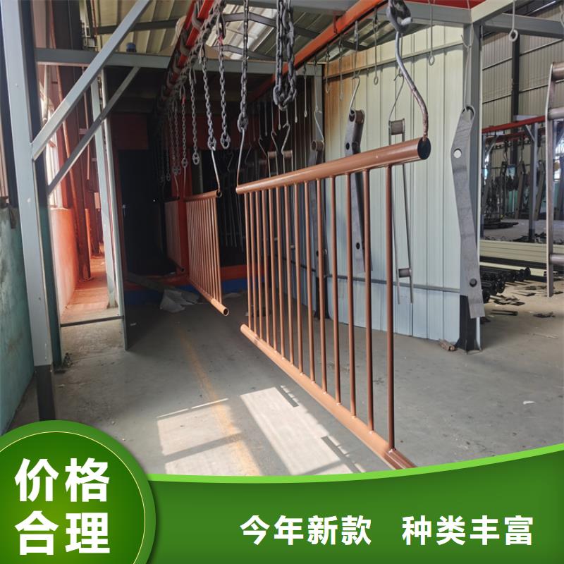 灯光桥梁防撞护栏防腐性能良好