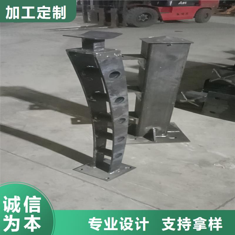 氟碳漆防撞护栏用途广泛