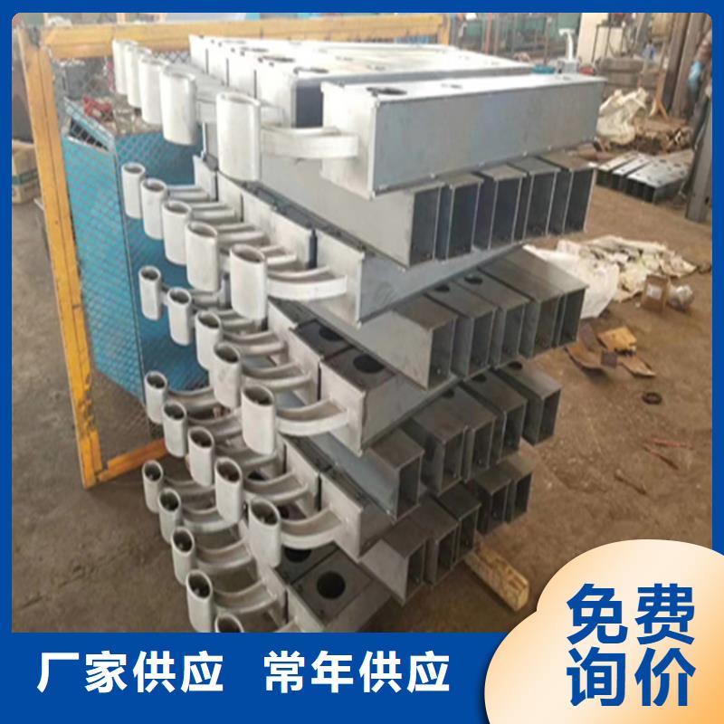 靠谱厂家：钢板防撞桥梁护栏