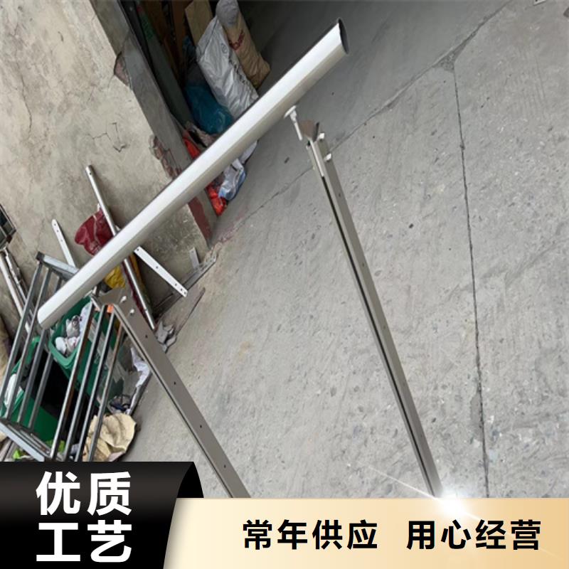 不锈钢桥梁护栏_道路隔离护栏种类多质量好