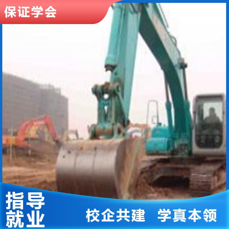 塔吊叉车培训学真本领