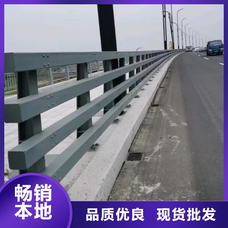 河道栏杆造型多样