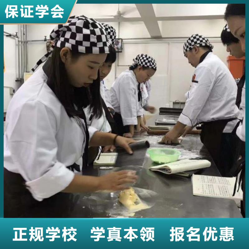 西点学校哪里有挖掘机铲车叉车驾驶学校保证学会