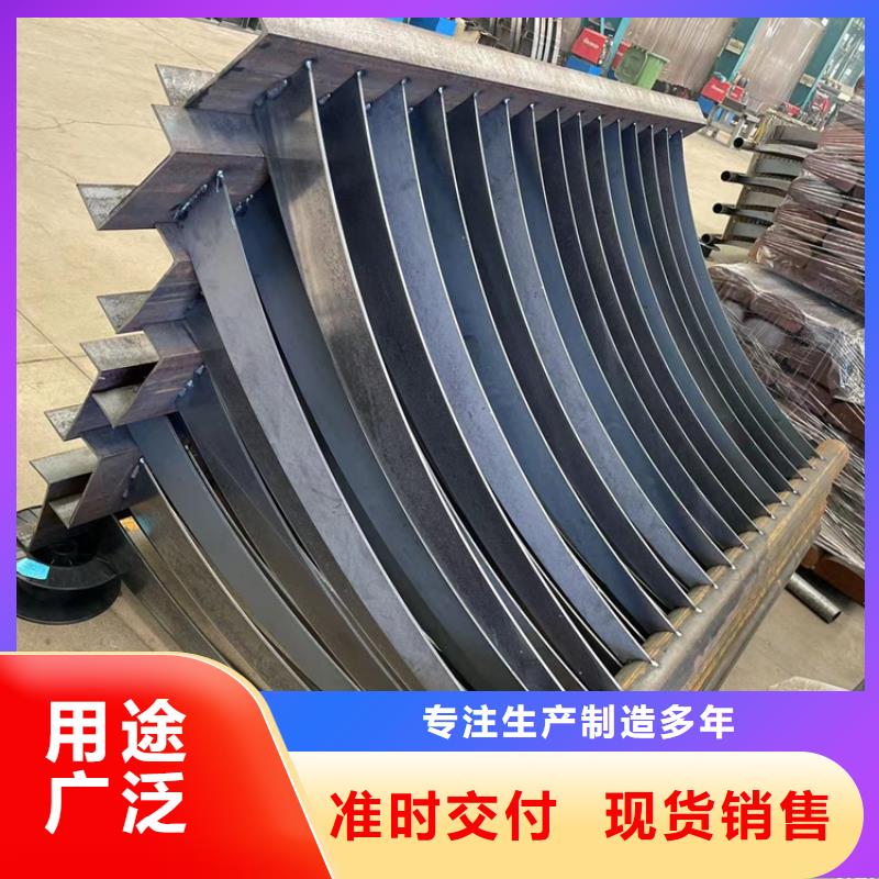 道路防撞护栏镀锌波形护栏原料层层筛选