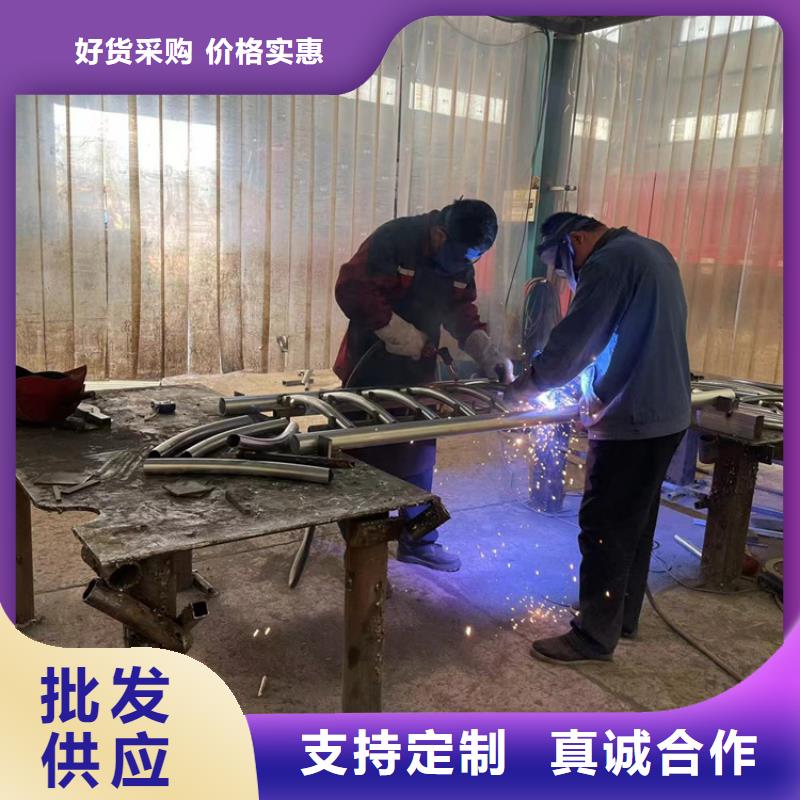 道路防撞护栏镀锌波形护栏好货直供