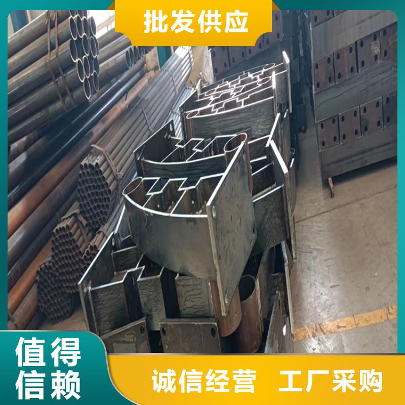 防撞桥梁护栏灯光护栏厂家质量过硬