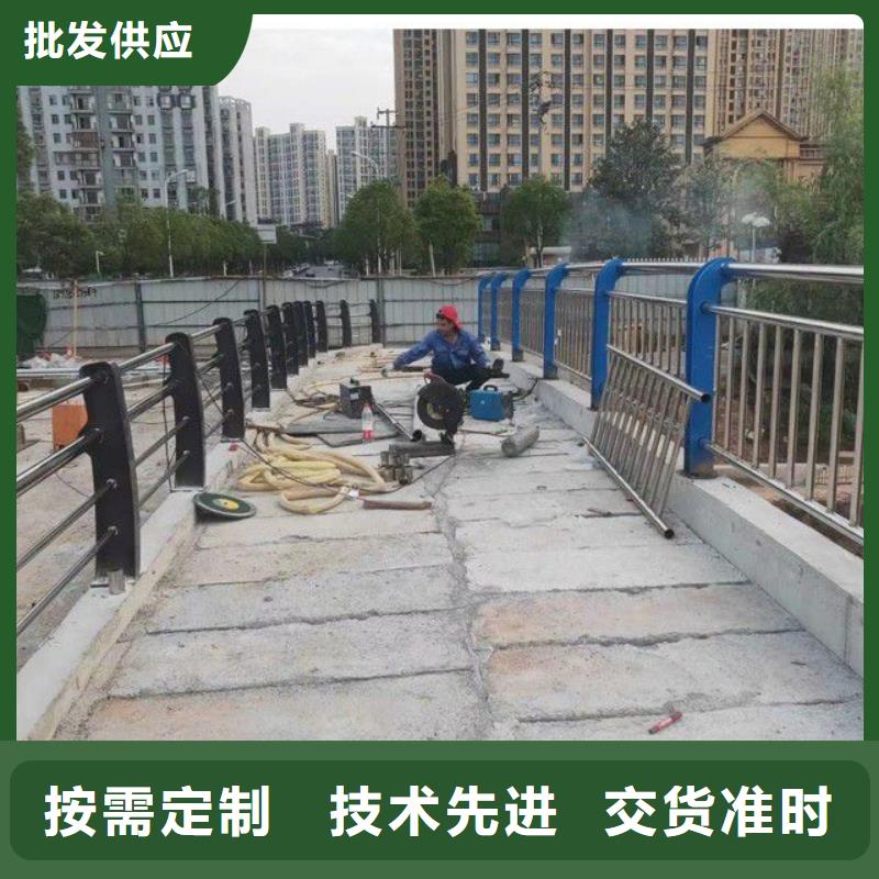 防撞护栏细节严格凸显品质