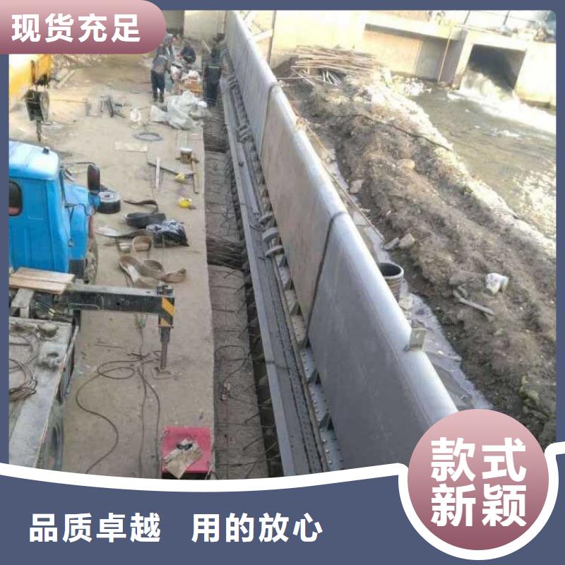 翻板闸门可以定制致电洽谈