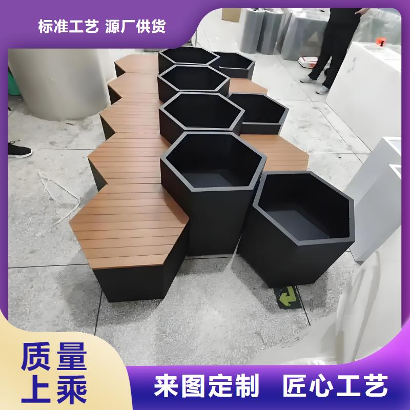 花箱公园卫生间质量为本