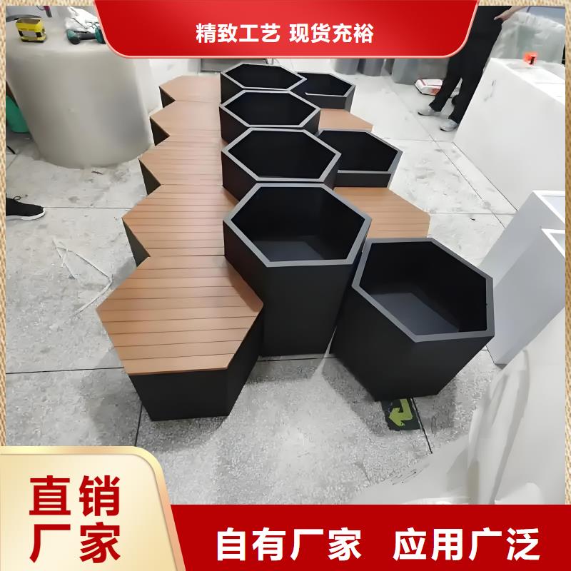 花箱公园卫生间质量为本