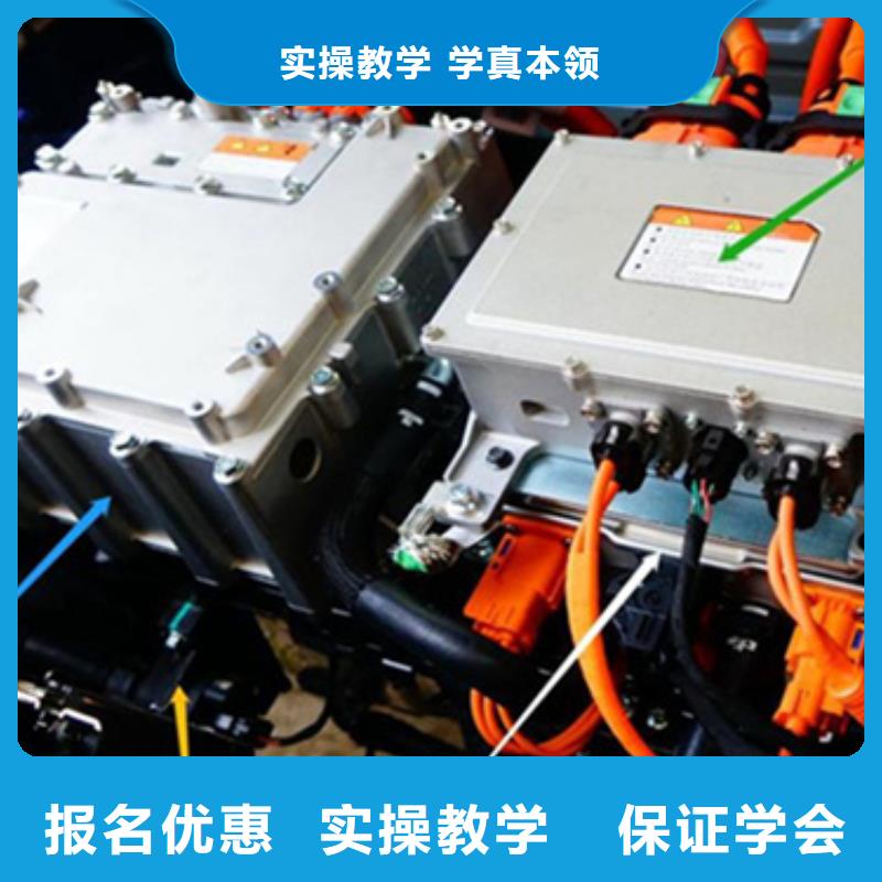 汽修中专学校初高中毕业学汽修